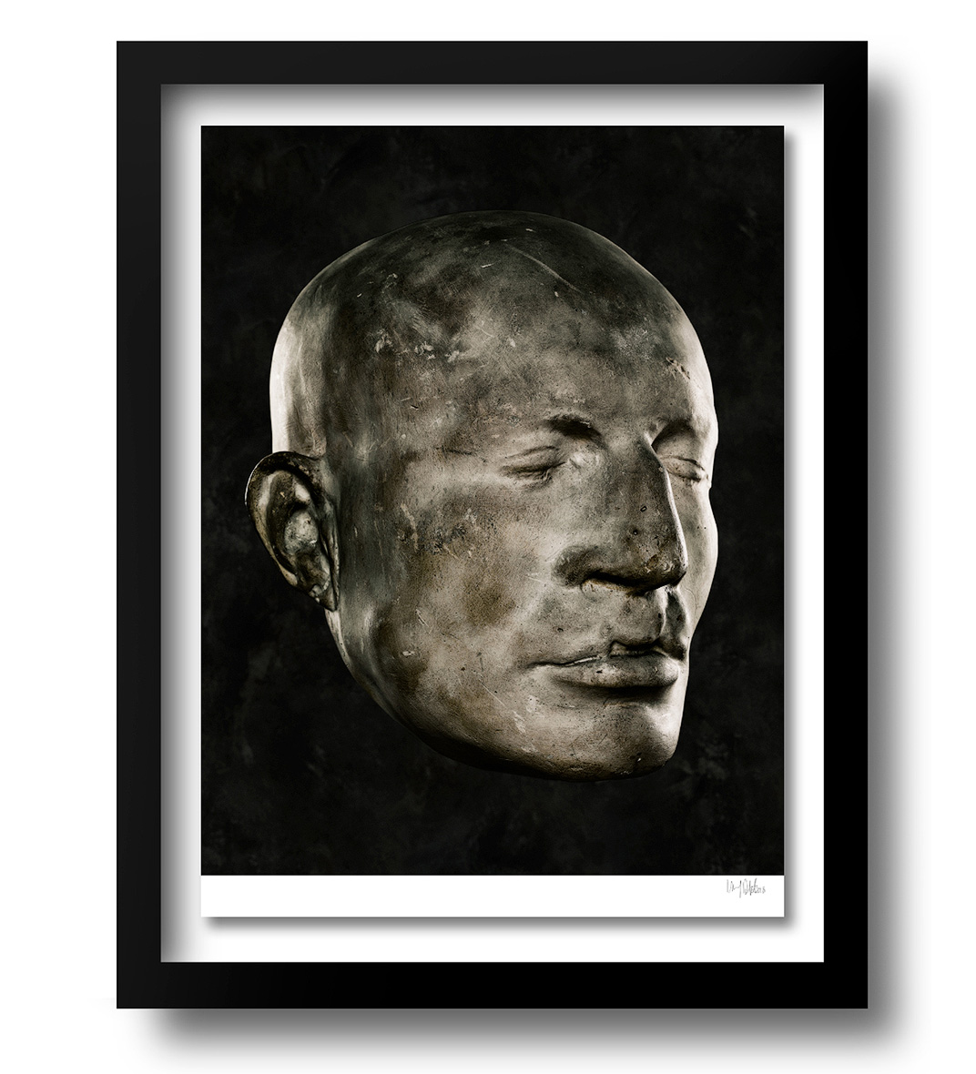 Death-Mask_Linn_Frame-kopiera