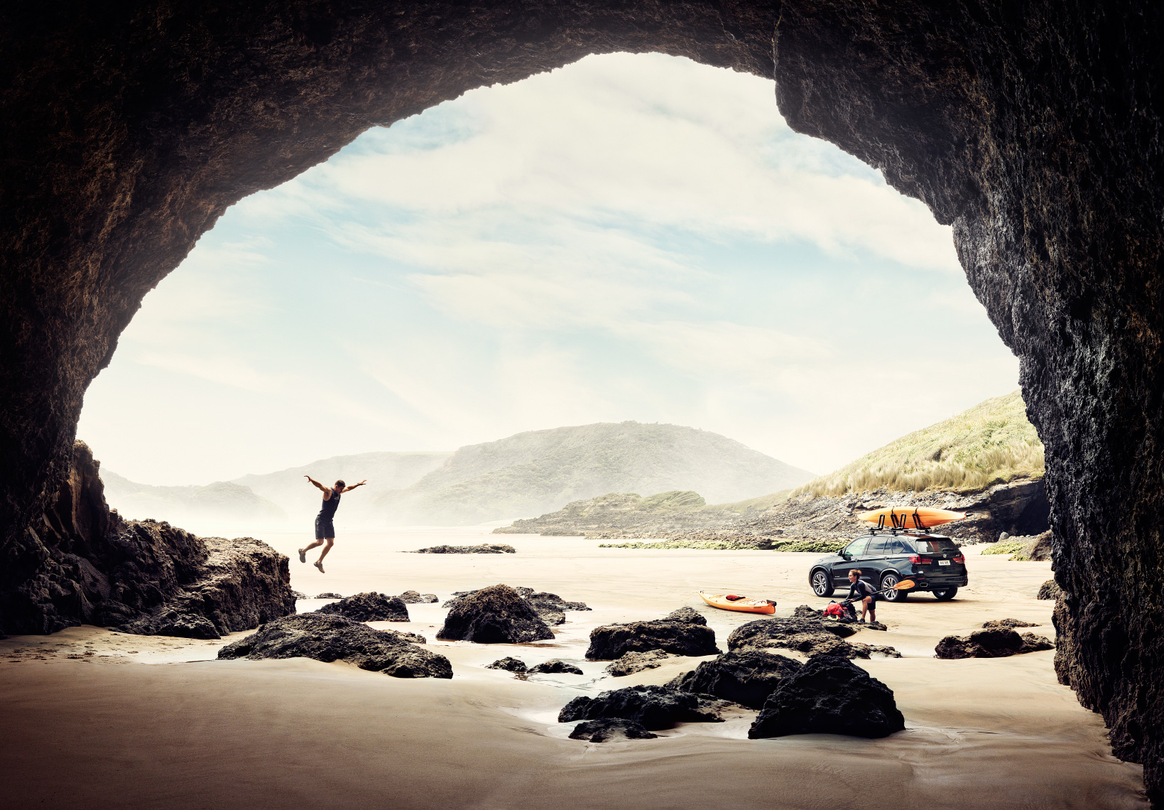 Thule_LS_Water_HullAPort_Bethells_NoFootprint_Final_